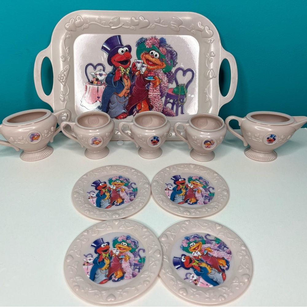 Vintage Sesame Street Toy Tea Set 10 Pieces Plates Cups Tray Zoe & Elmo Rare